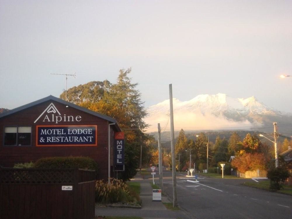 Alpine Motel Ohakune Exteriör bild